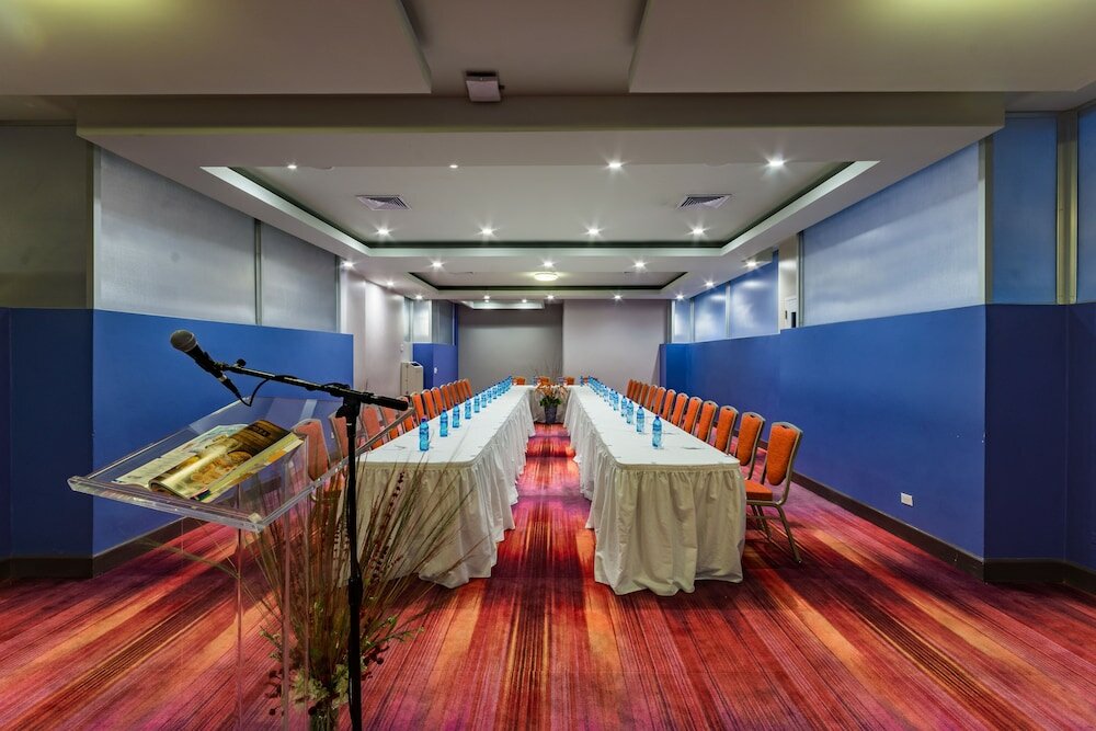 Фото Kinam Hotel