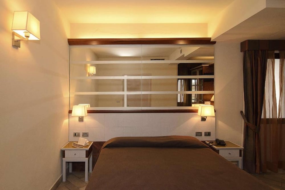 Фото Hotel Eden