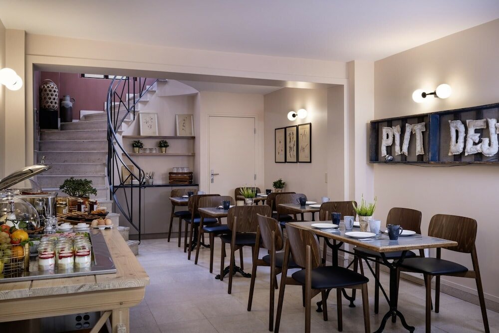 Фото Maxim Quartier Latin