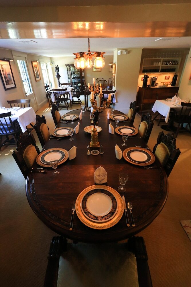 Фото Follansbee Inn