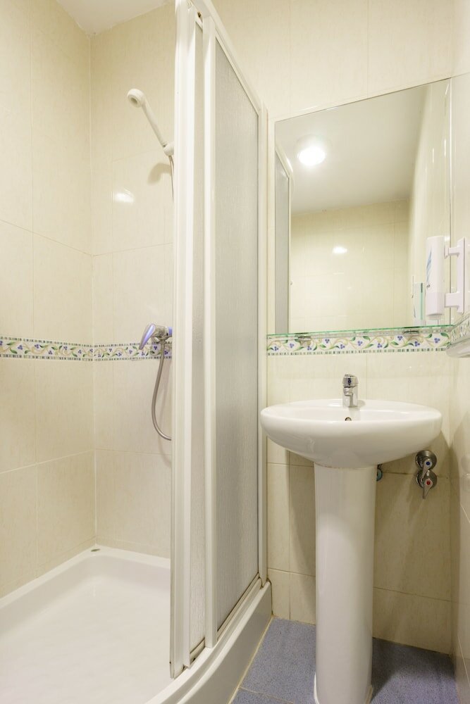 Фото La Perla Granada Suites