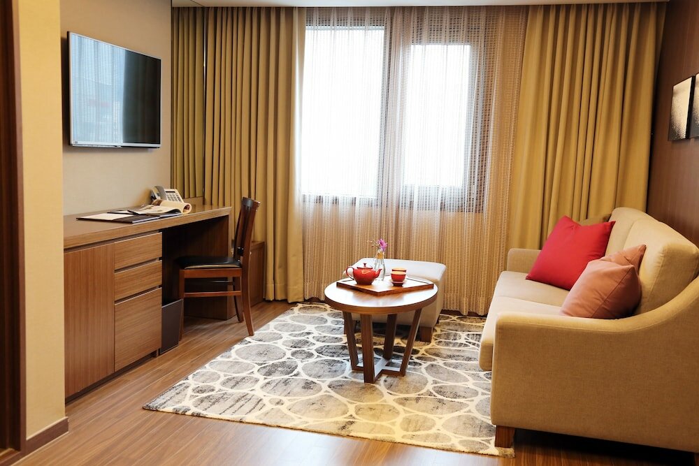 Фото Busan Business Hotel