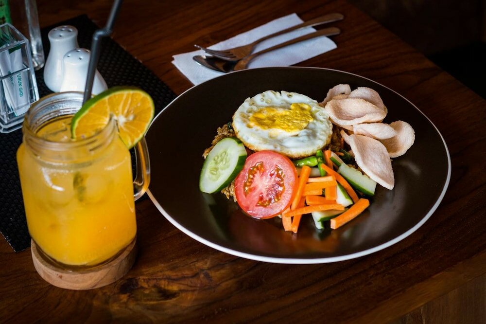 Фото Hadi Poetra Hotel