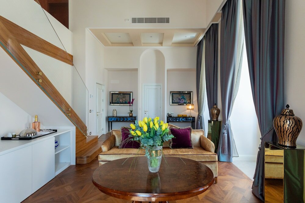 Фото Grand Hotel Des Ètrangers