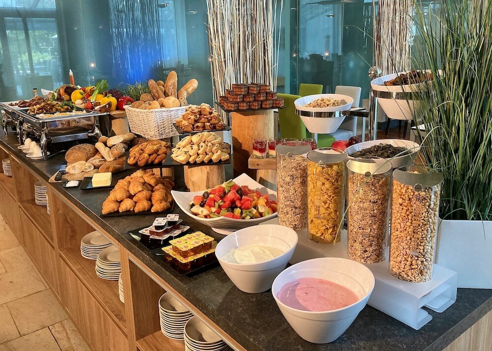 Фото Holiday Inn Prague