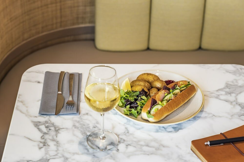 Фото Okko Hotels Nice Aéroport