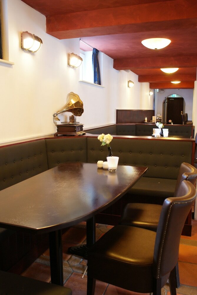 Фото Fletcher Hotel-Restaurant De Dikke Van Dale