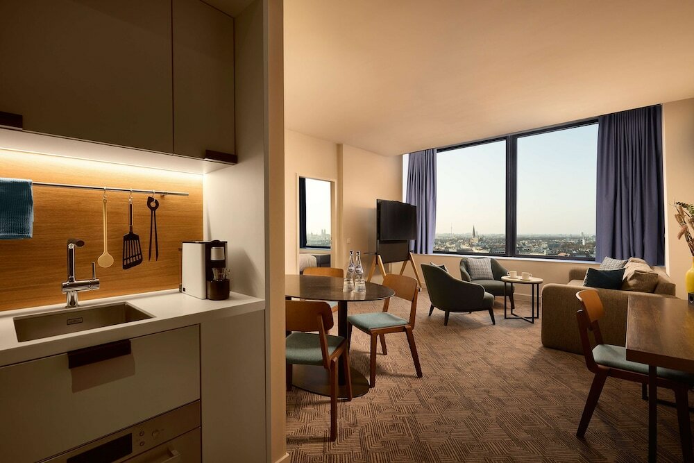 Фото Adina Apartment Hotel Munich