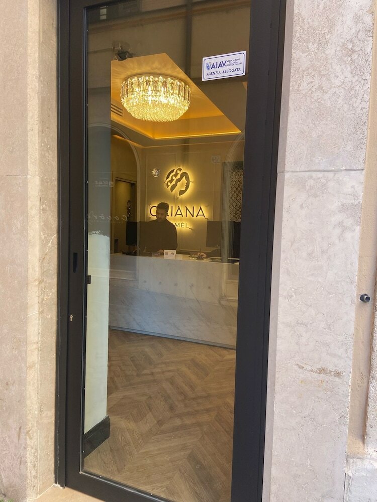 Фото Oriana Homèl Roma