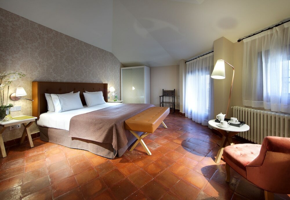 Фото Exe Casa de Los Linajes