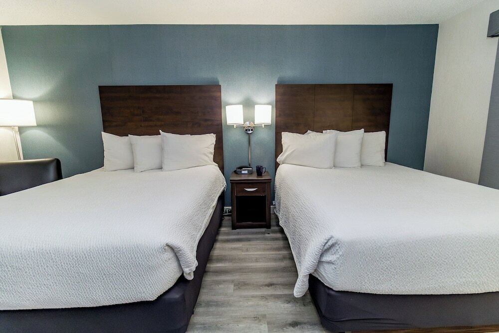 Фото Victoria Inn Hotel & Convention Centre Brandon