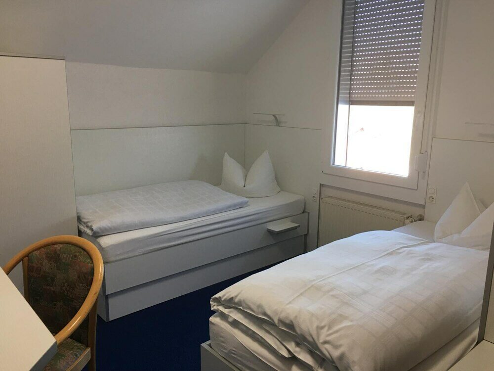 Фото Hotel & Restaurant Park Cafe Isa