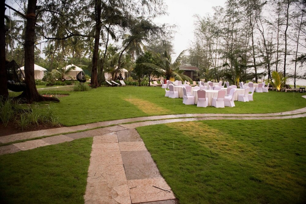 Фото Montego Bay Beach Village