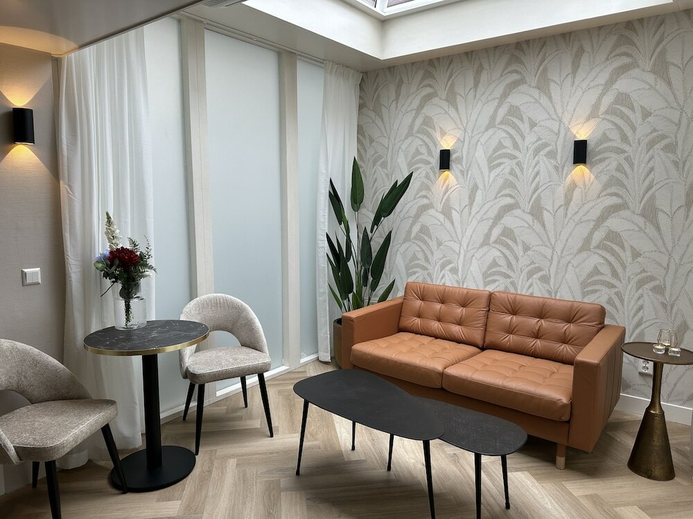 Фото Hotel Grand Canal