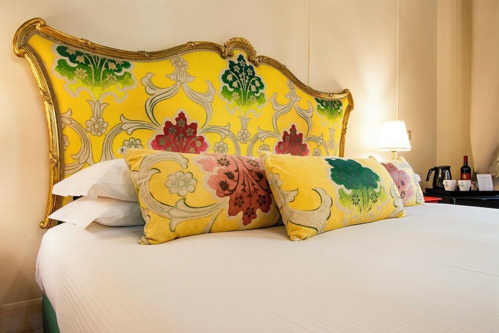 Фото № 4u Guest House