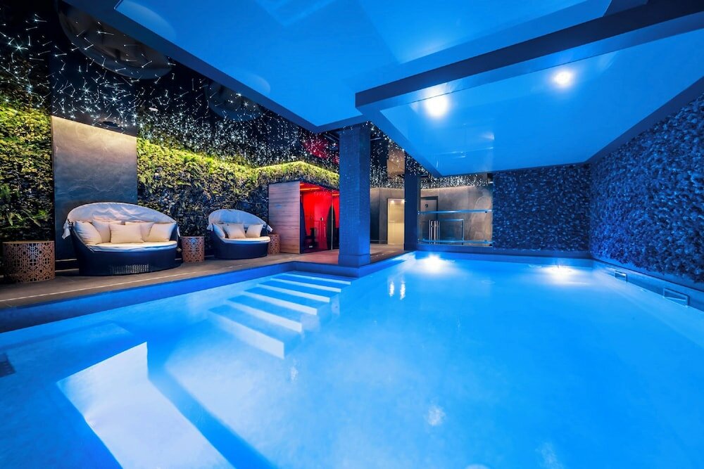 Фото Voco Strasbourg Centre The Garden, an Ihg Hotel