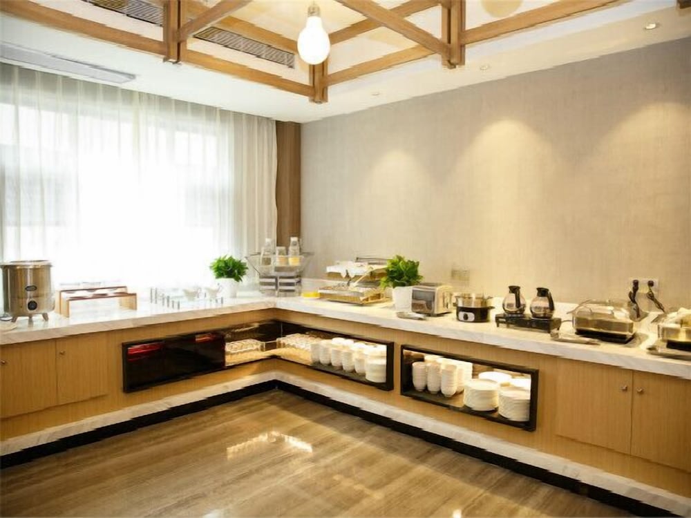 Фото Metropolo Hangzhou Huanglong Sports Center Wensan Road Hotel