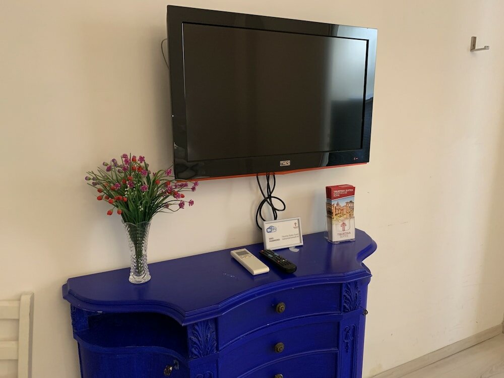 Фото Tiburtina Suites