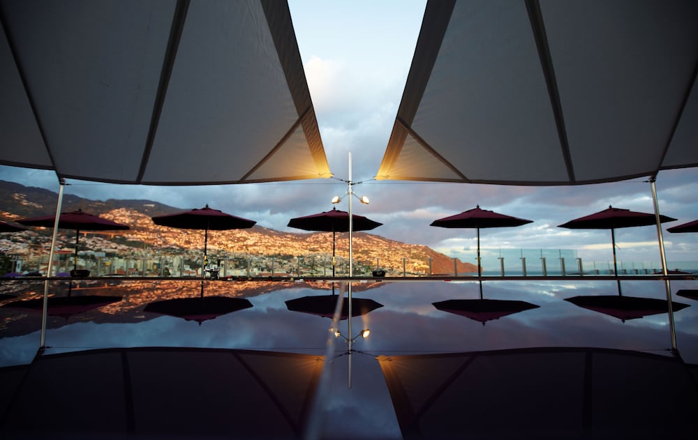 Фото The Vine Hotel