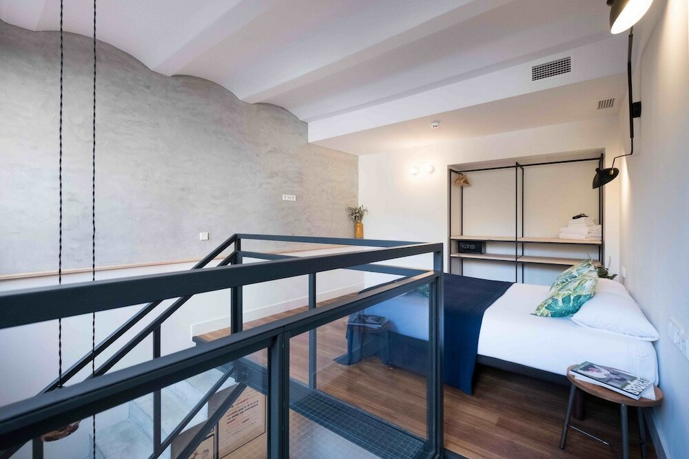 Фото Magatzem 128