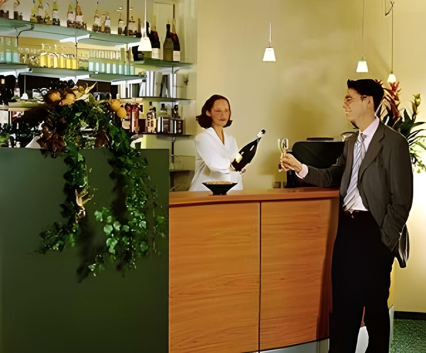 Фото Memphis Hotel