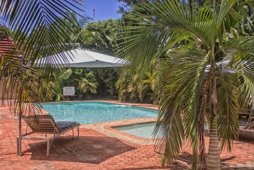 Гостиница Waterfalls Hotel в Лусаке