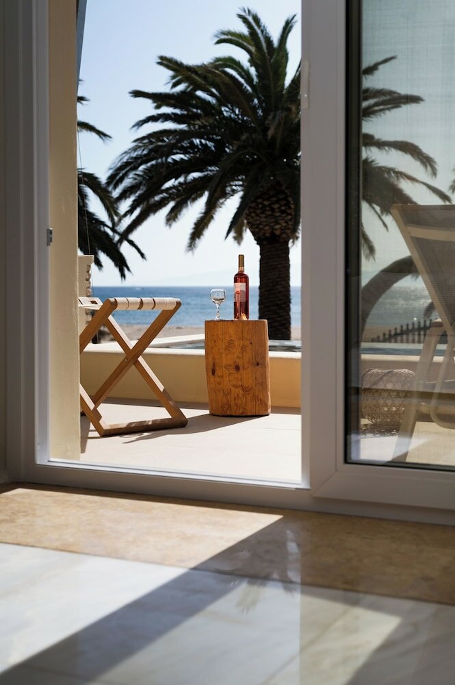 Фото Finikas Hotel