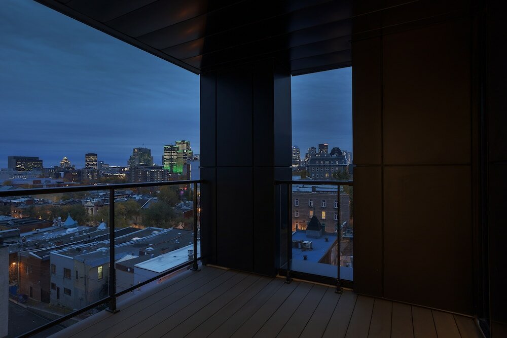 Фото Hôtel St-Thomas