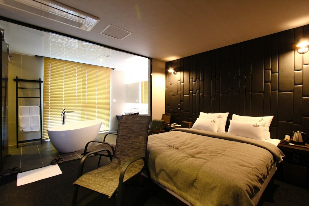 Фото Louis Boutique Hotel