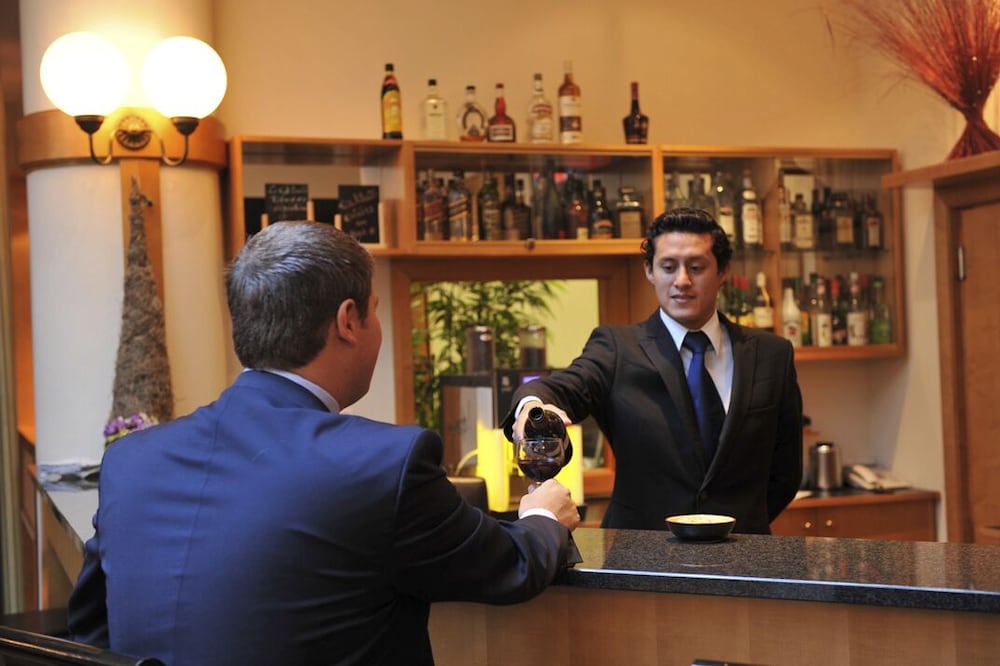 Фото Progress Hotel