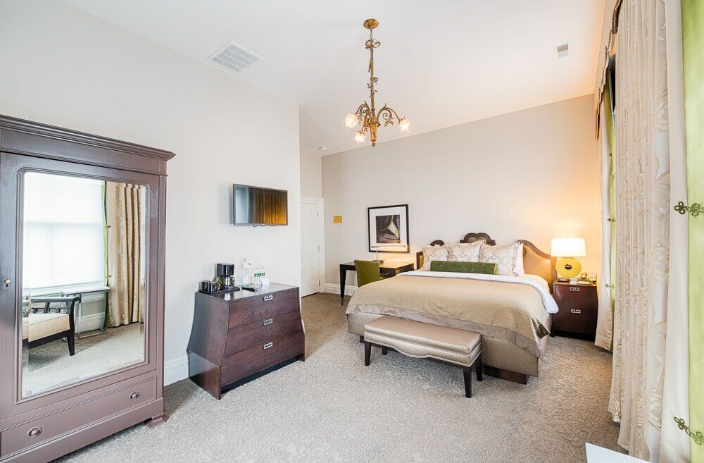 Фото Morrison Clark Historic Inn