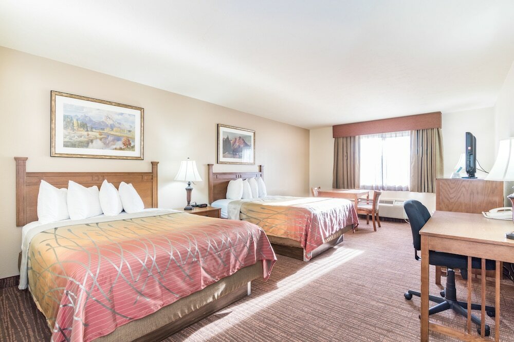 Фото Teton West Motel