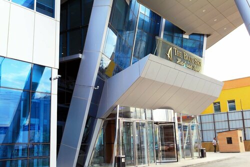 Внешний вид отеля The Blue Sky Hotel and Tower в Улан-Баторе, фото 4