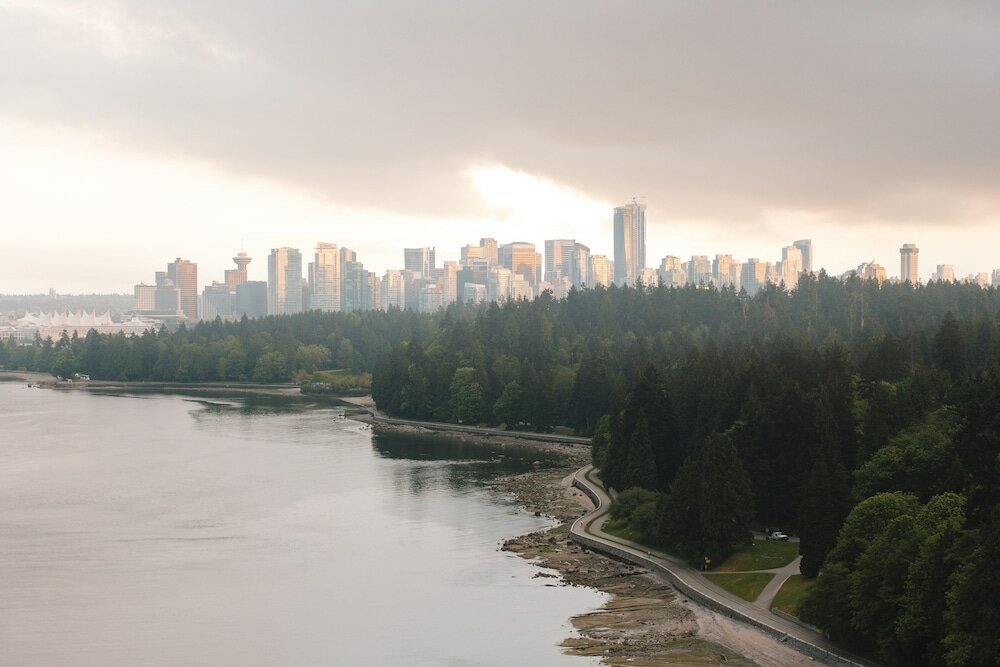 Фото Holiday Inn Hotel & Suites Vancouver Downtown, an Ihg Hotel