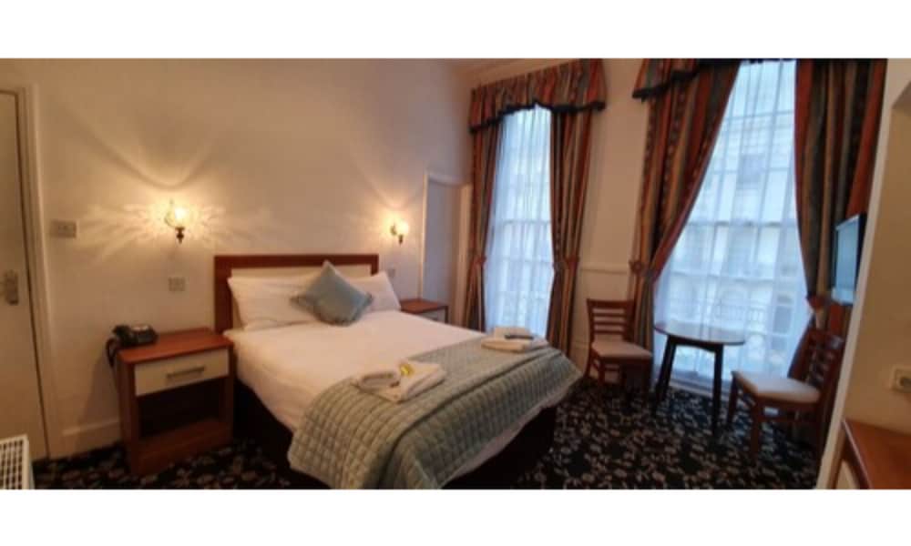 Фото Andorra Guest Accommodation