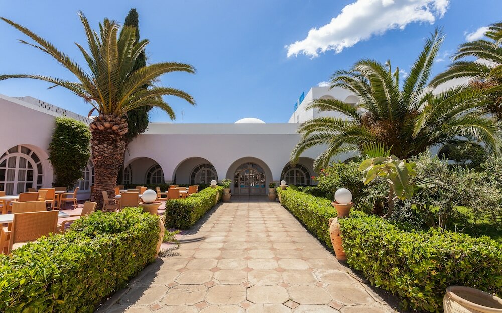 Фото Zodiac Hotel