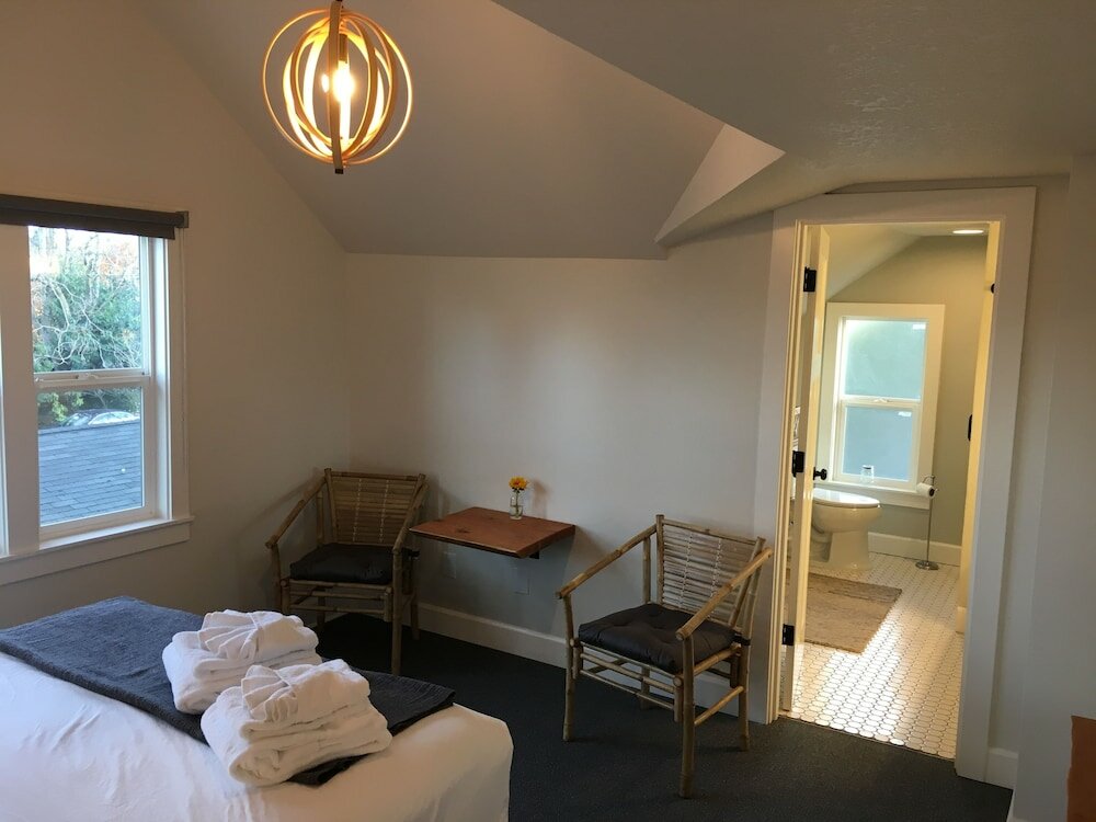 Фото The Alberta Petite Hotel