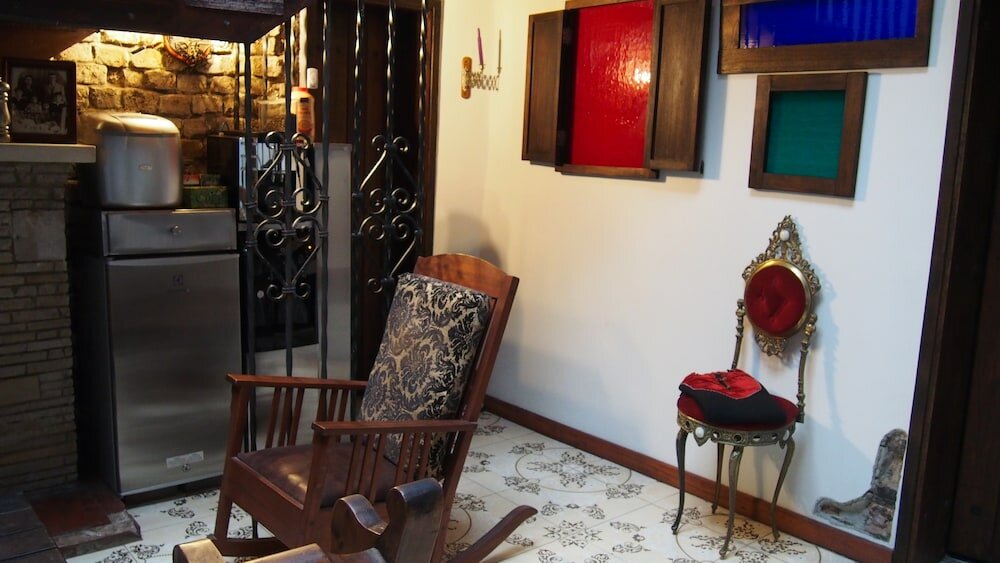 Фото Bogota Bed & Breakfast Inn