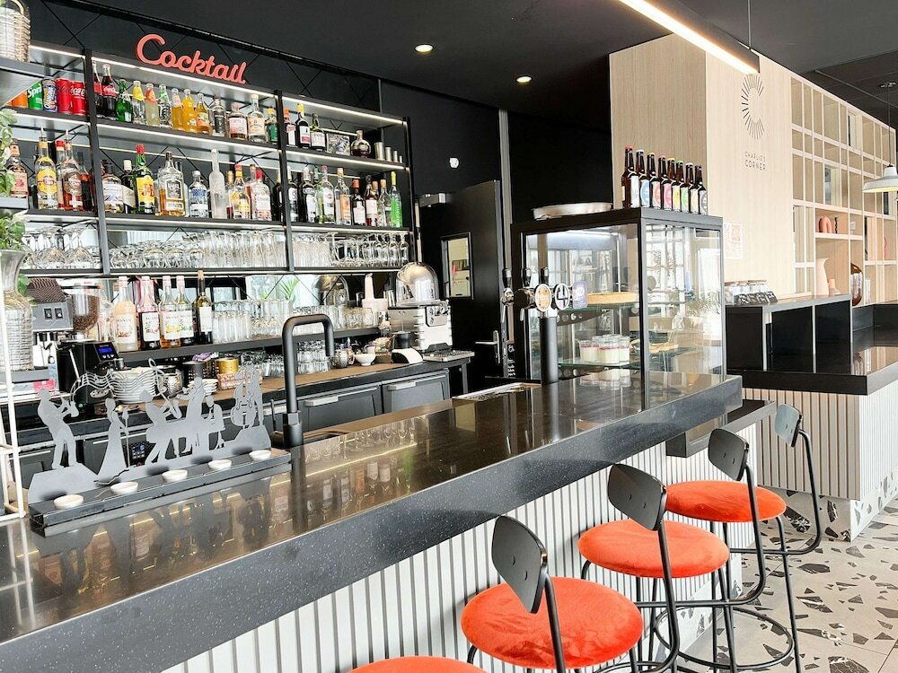 Фото ibis Martigues Hotel