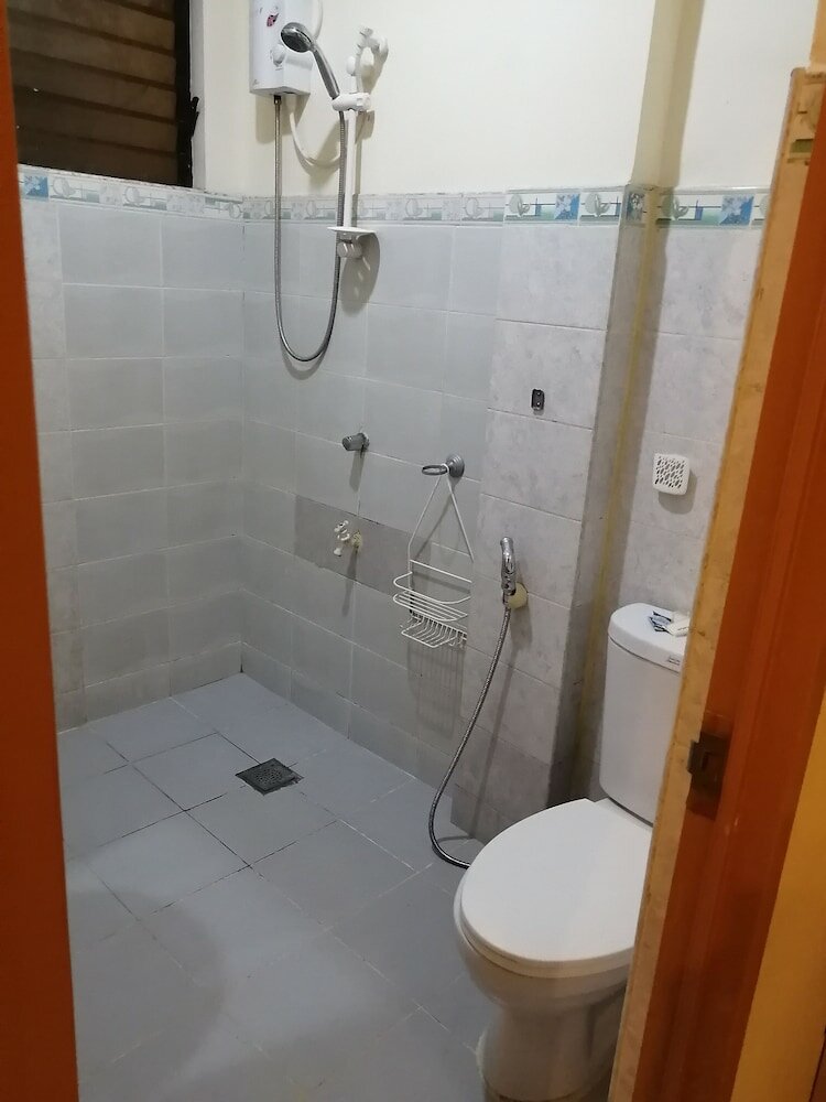 Фото Manora Apartments and Guest House