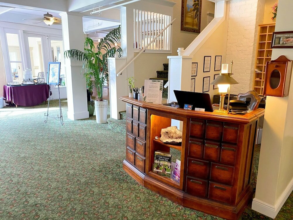 Фото Crystal Bay Hotel