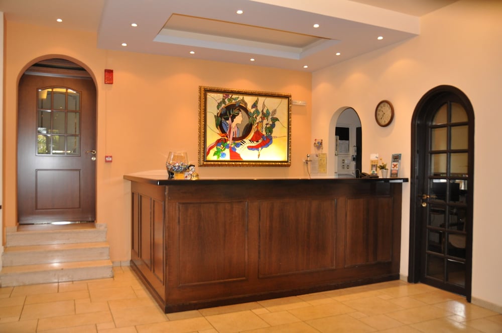 Фото Hotel Chris