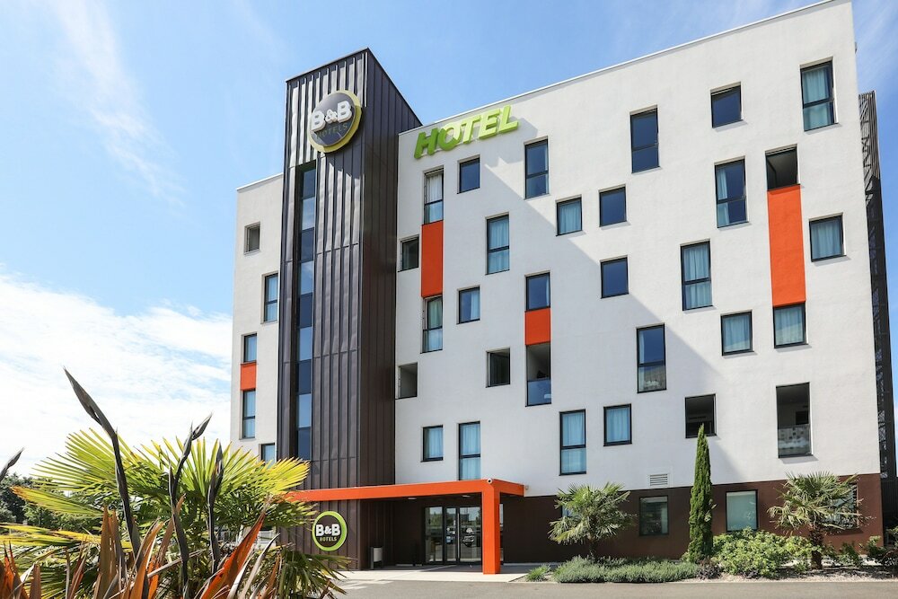 Фото B&B Hotel La Roche-sur-Yon