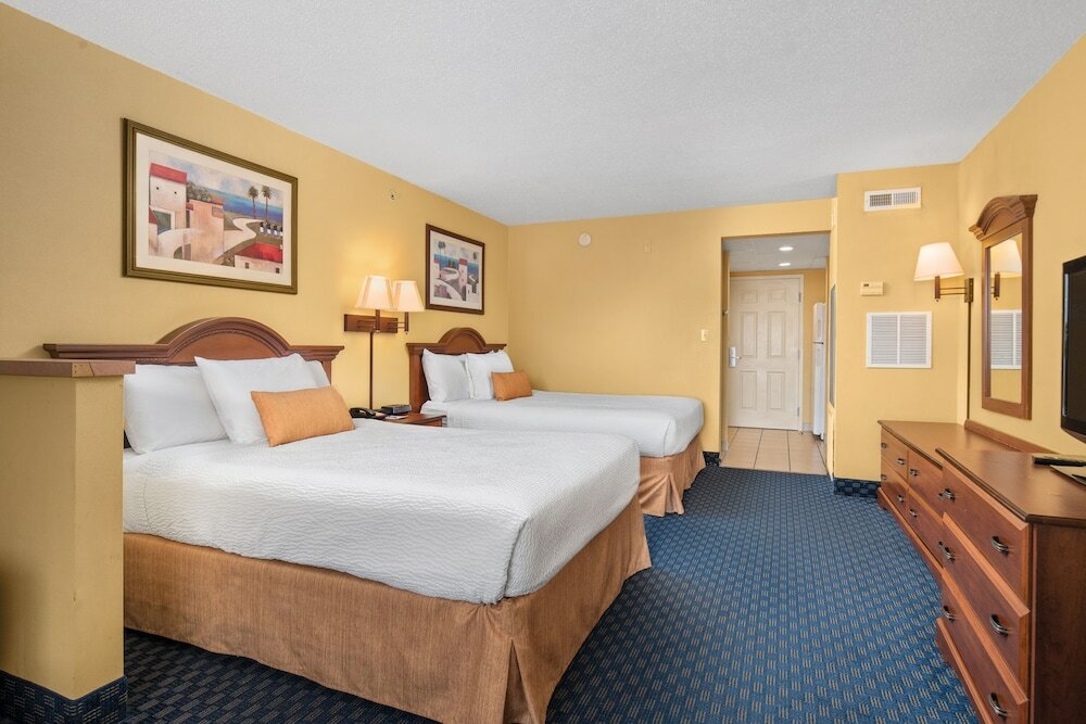 Фото Bonita Beach Hotel