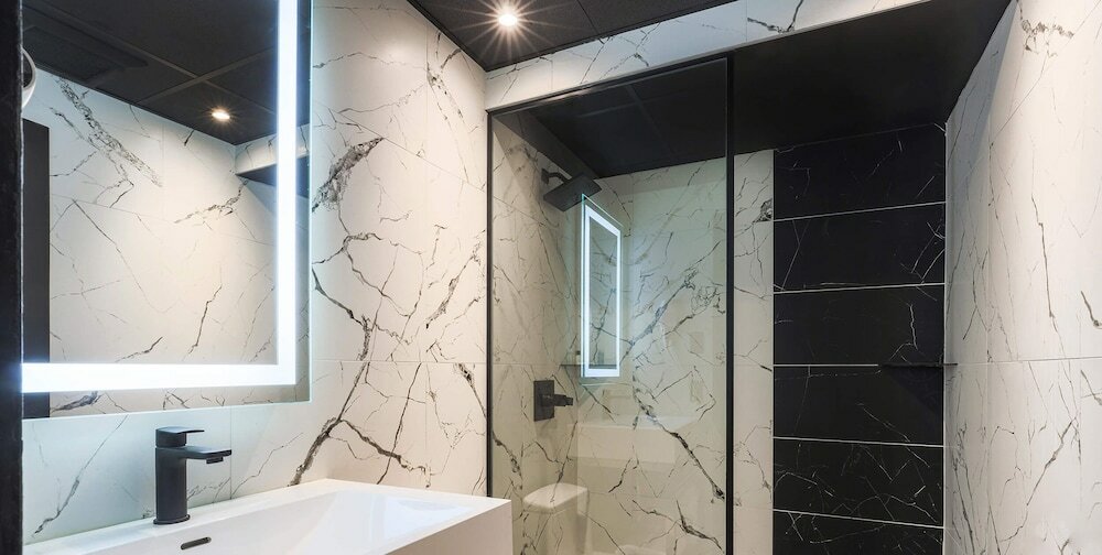 Фото Hotel Le Chablis Cadillac