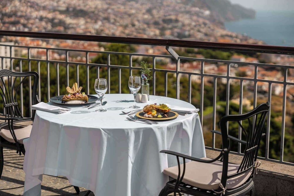 Фото Quinta das Vistas Palace Gardens