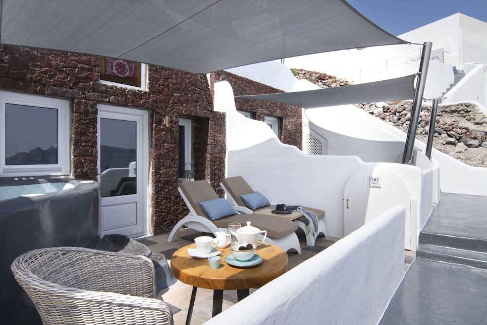 Фото Secret Legend Suites