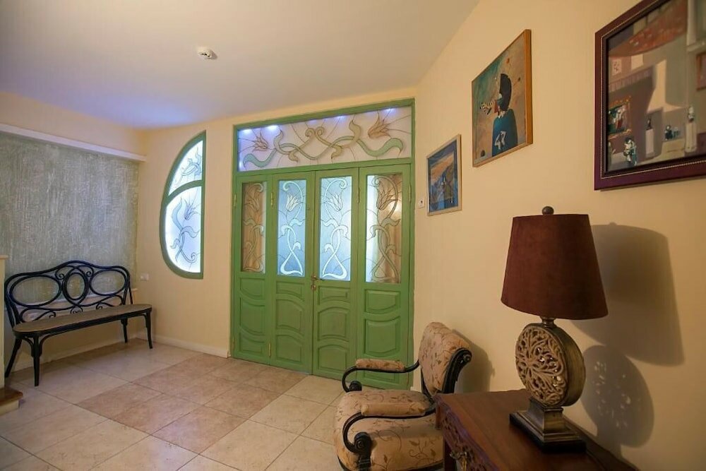 Фото Отель Караван