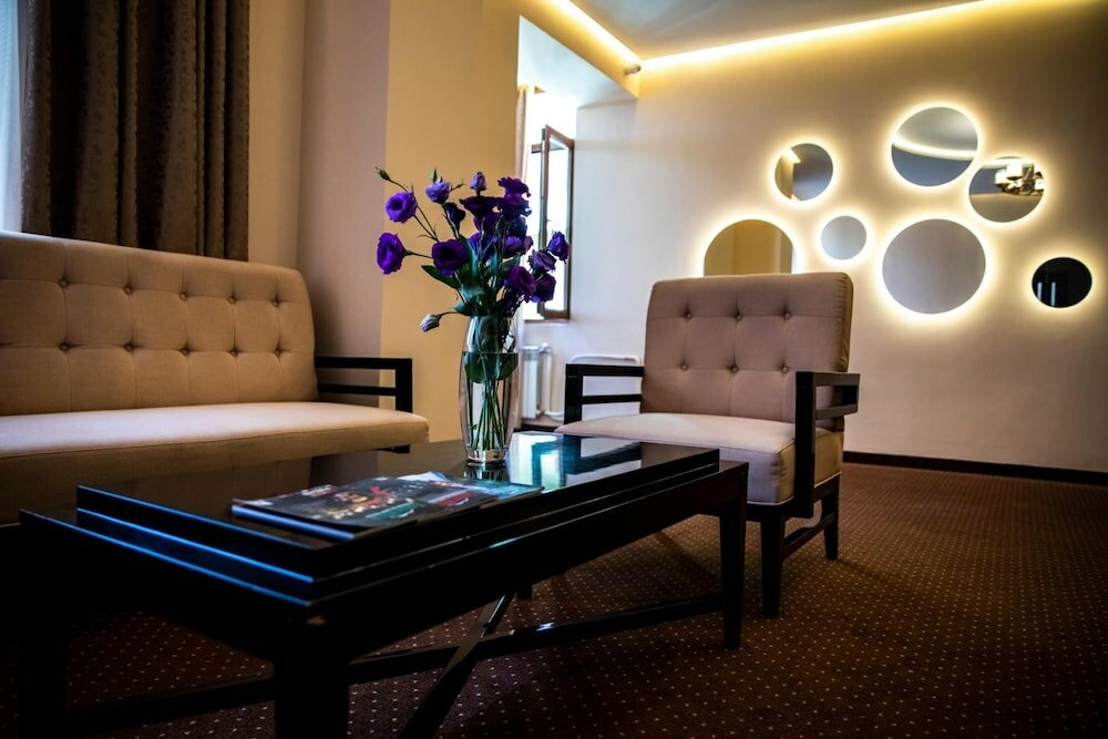 Фото Hotel 14th Floor