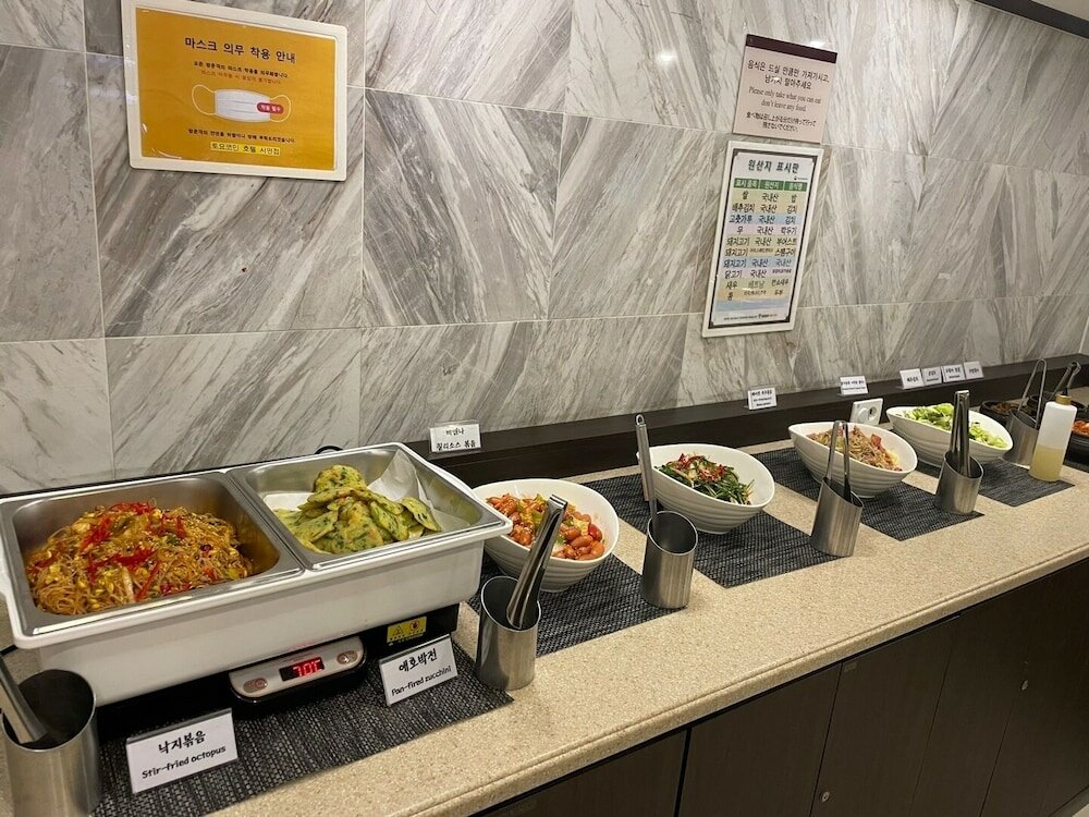 Фото Toyoko Inn Busan Seomyeon